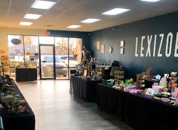 arkansas/sherwood/shop/lexizoey