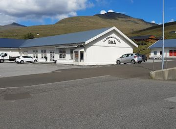 faroe-islands/hvalvik/shop/bra-clothing-store