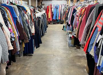 wyoming/sheridan/shop/clothing-connections-free-clothing-boutique