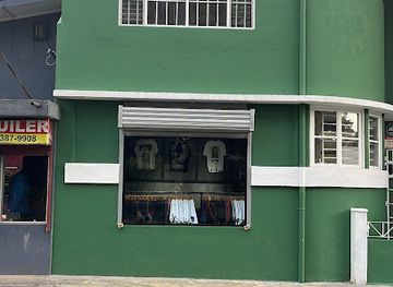 costa-rica/san-jose/barrio-la-california/shop/flea-room