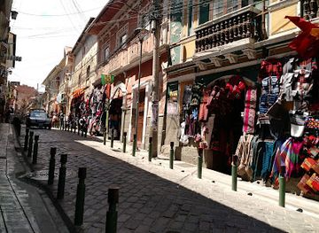 bolivia/la-paz-valley/shop/gravity-bolivia