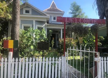 texas/brownsville/shop/nelipot-tea-shop