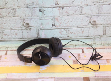 illinois/great-river-road/shop/romaji-retail-resale