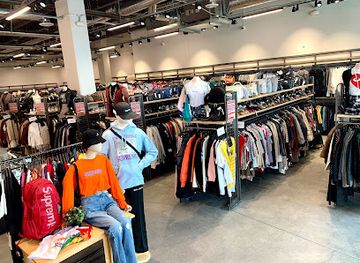 california/berkeley/telegraph-avenue/shop/2nd-street-telegraph