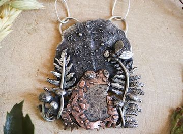 massachusetts/quabbin-reservoir/shop/the-striped-cat-metalworks