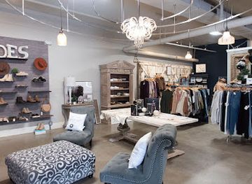 montana/billings/west-end/shop/the-banyan-tree-boutique-women-s-clothing-gifts-in-billings-online