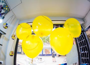 romania/bucharest/victoriei/shop/bumbagr