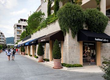 montenegro/tivat/shop/fashion-gallery