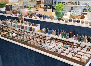 australia/cradle-mountain-lake-st-clair-national-park/shop/crystal-mantle