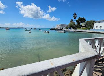 trinidad-and-tobago/buccoo-reef/shop/buccoo-boardwalk