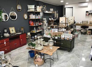 lebanon/tyre-coast/shop/one-more-thing-concept-store