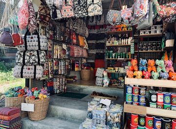 thailand/krabi-province/shop/tum-s-souvenir-shop