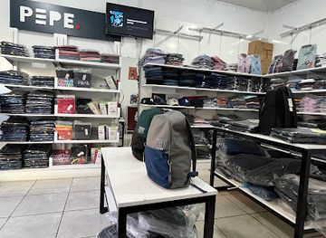 guatemala/chichicastenango/shop/c-j-boutique-2