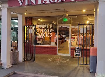 arizona/tempe/shop/tempe-throwbacks