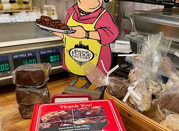 kentucky/land-between-the-lakes-national-recreation-area/shop/grand-rivers-fudge-factory