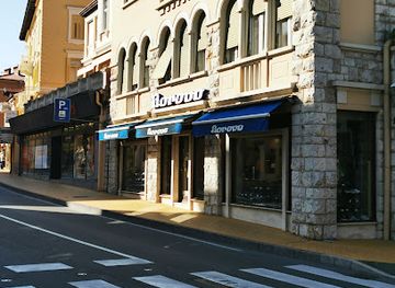 croatia/opatija/shop/borovo