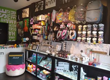 argentina/puerto-madryn/shop/ominim-sorpreseria