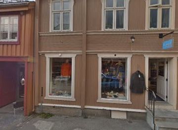 norway/roros/shop/frost-roros-herre