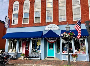 maine/sagadahoc-county/shop/lisa-marie-s-made-in-maine