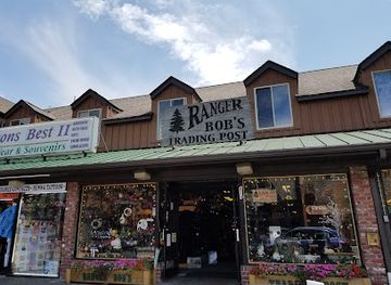 tennessee/gatlinburg/shop/ranger-bob-s-trading-post