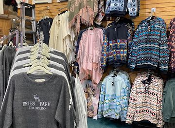 colorado/rocky-mountain-national-park/shop/the-trading-post-of-the-rockies