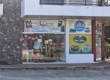 paraguay/ypacarai/shop/luna-boutique