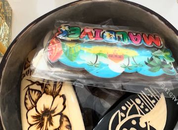 maldives/dhaalu-atoll/shop/ana-boutique