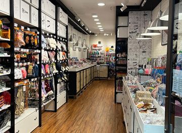 italy/pisa/shop/willy-be-smart