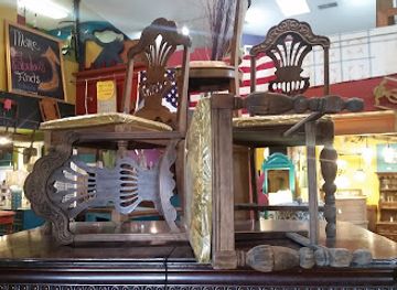 illinois/springfield/shop/flea-market-to-fabulous