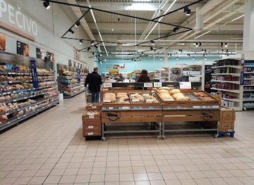 czechia/silesia/shop/tesco-hypermarket