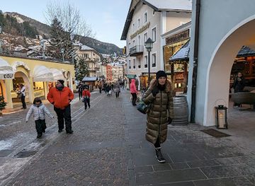 italy/val-gardena/shop/tirol-haus