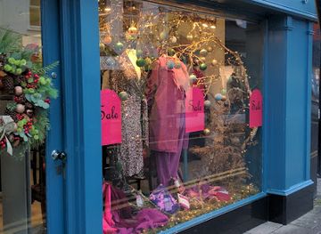 ireland/ennis/shop/an-binsin-luachra