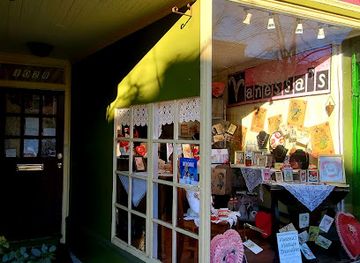 maryland/baltimore/federal-hill/shop/vanessa-vintage-treasures