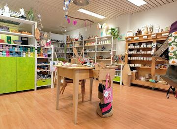 switzerland/zurich-lake/shop/sonah-geschenke-stafa