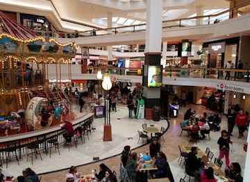 Fox Valley Mall