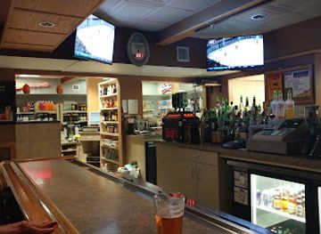 minnesota/tettegouche-state-park/shop/silver-bay-municipal-liquor-lounge