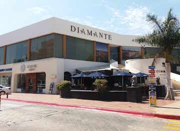 mexico/cabo-san-lucas/shop/eclectic-array-marina