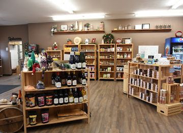 wisconsin/driftless-area/shop/westby-cheese-and-gift-store