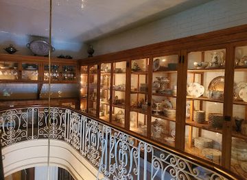 rhode-island/newport-cliff-walk/shop/the-newport-mansion-store-at-the-elms