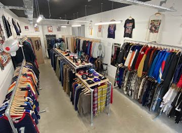 united-kingdom/cambridge/shop/cj-s-vintage-store