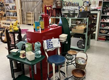 minnesota/mille-lacs-lake/shop/hallett-antique-mall-llc