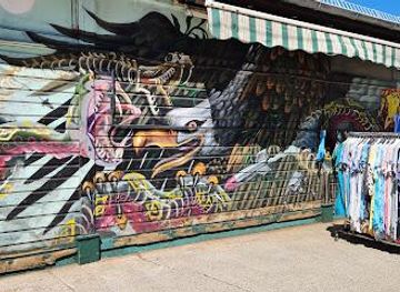 austria/vienna-woods/shop/kettenbruckengasse-flea-market