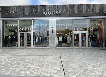 france/normandy/shop/guess