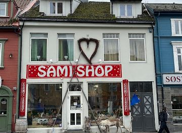 norway/tromso/sentrum/shop/sami-shop
