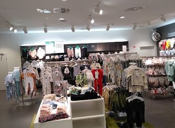 slovenia/velenje/shop/h-m