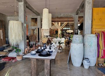 mexico/tulum/shop/world-by-hand