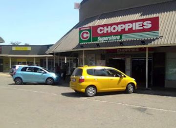 botswana/chobe-district/shop/water-front-mall