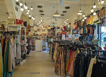 belize/vaca-plateau/shop/pink-boutique-san-ignacio