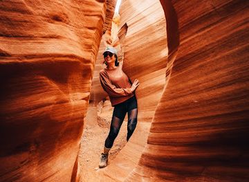 utah/grand-staircase-escalante-national-monument/shop/peek-a-boo-slot-canyon