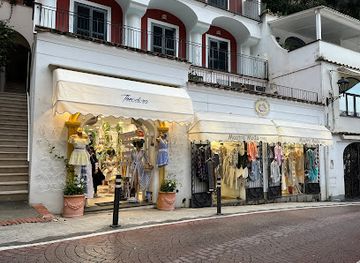 italy/positano/shop/theodora-moda-positano